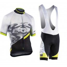 2017 NorthWave Fahrradbekleidung Radteamtrikot Kurzarm+Kurz Radhose Kaufen 01 SAFSE